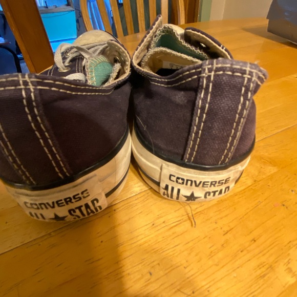 Converse All Stars Navy and Gold. Double tongue . Men’s size 5 and Women’s 7 . - Picture 3 of 4